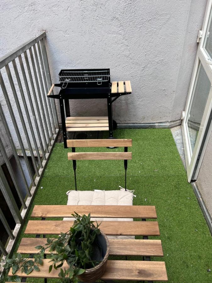 Cozy Market-Square Retreat Located In The Heart Of The 10Th District Wien Eksteriør bilde