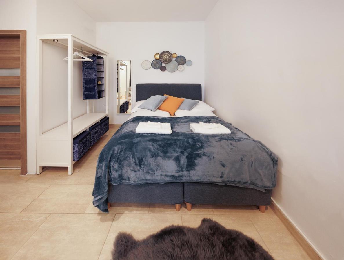 Cozy Market-Square Retreat Located In The Heart Of The 10Th District Wien Eksteriør bilde